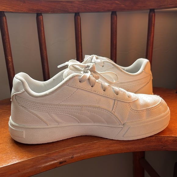 PUMA Children's Caven Jr White Sneaker Size 2C - Picture 6 of 12